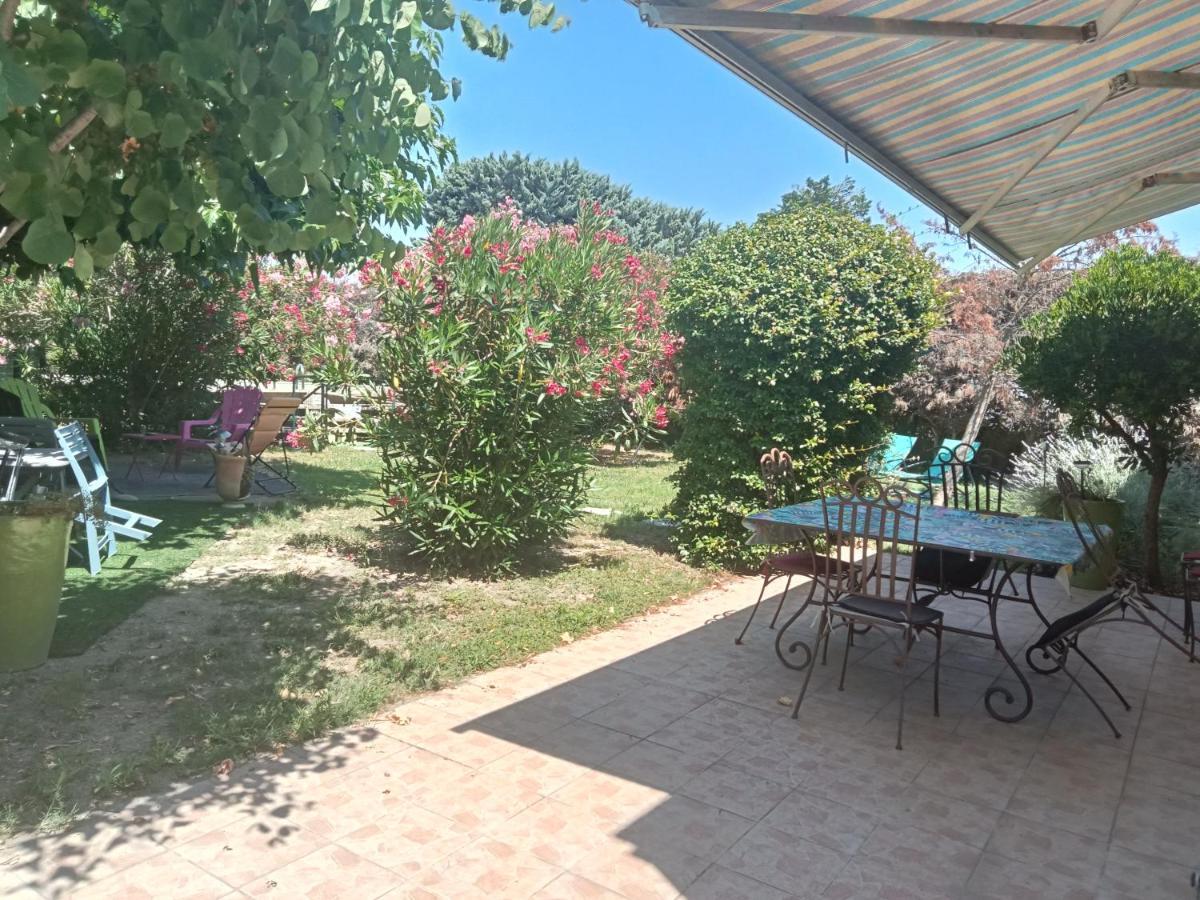 Cosy En Provence Villa Maillane ภายนอก รูปภาพ
